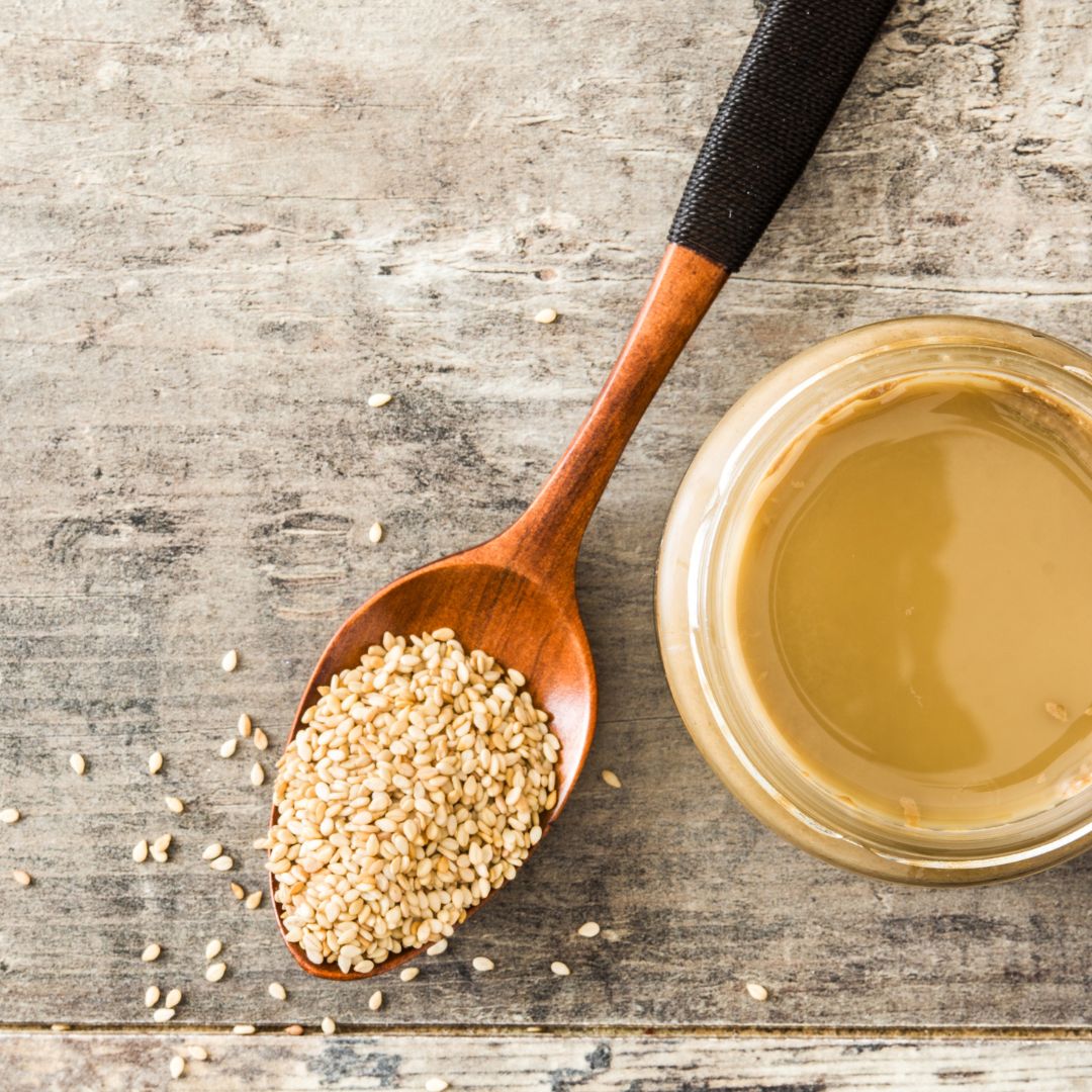 Descubre los Secretos Saludables de la crema de Tahini de Sésamo Blanco Artesanal con Base Mill